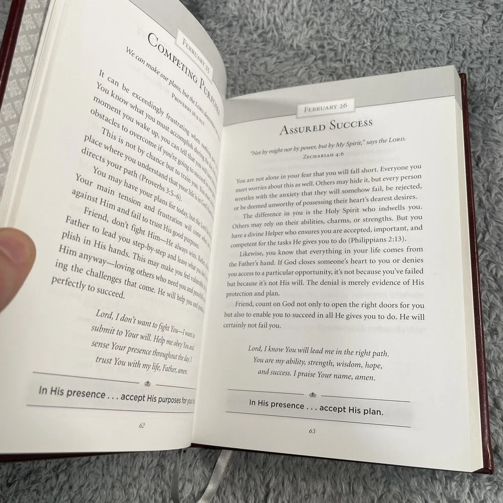 Everyday in His Presence 365 Devotions Charles Stanley Study Word Bible Daily